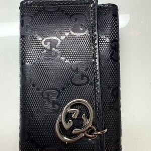 Gucci Black Leather Key Holder